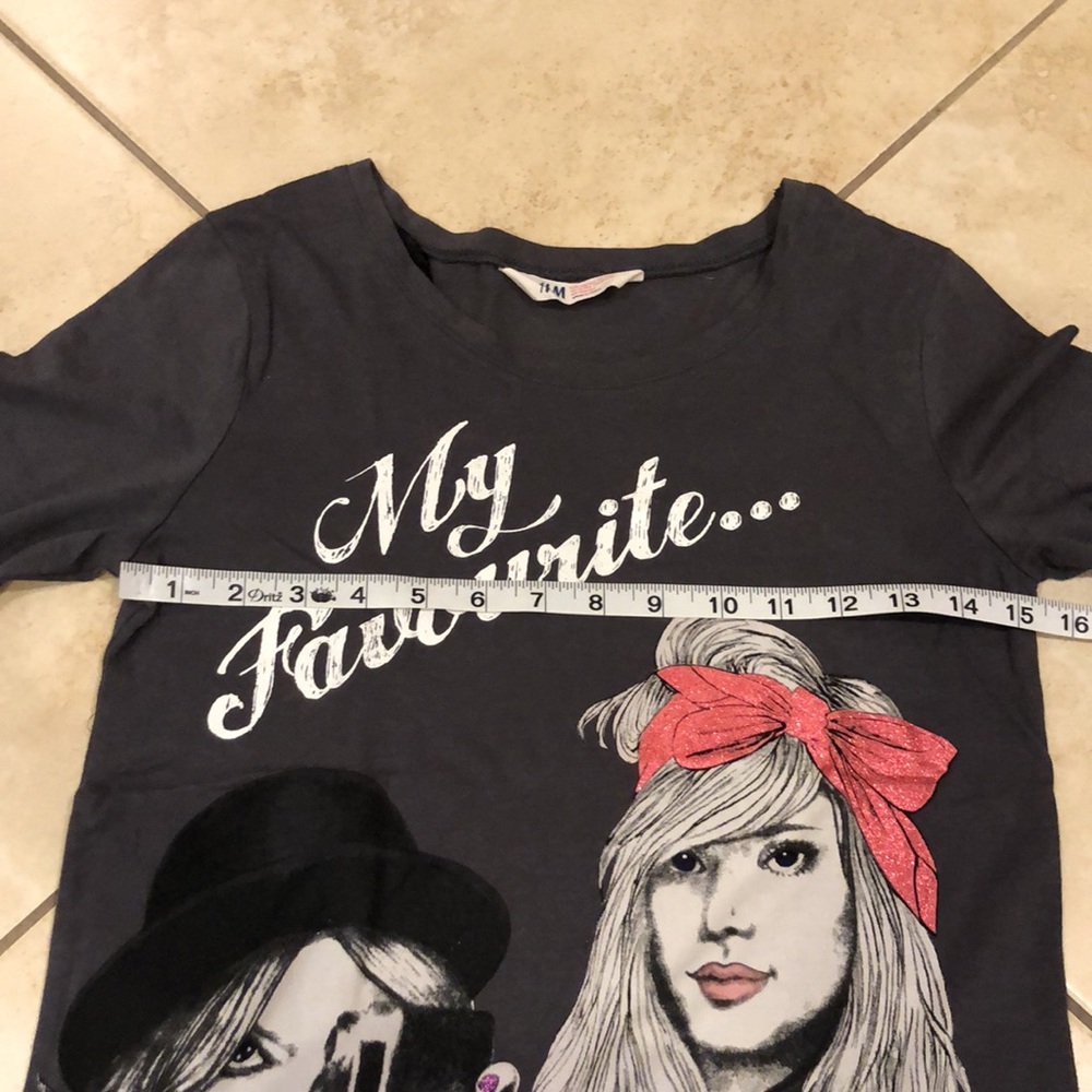 H&M ๐๐short sleeve tee - Picture 10 of 10